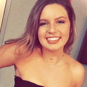 Meet your Posher, Kortney